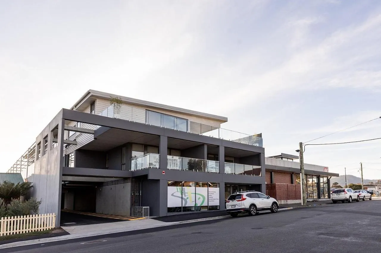 Little Island Apartments Hobart