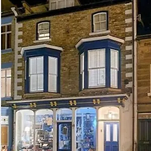 https://brand-new-the-old-post-office-apartment-staithes.yorkshirehotels.net