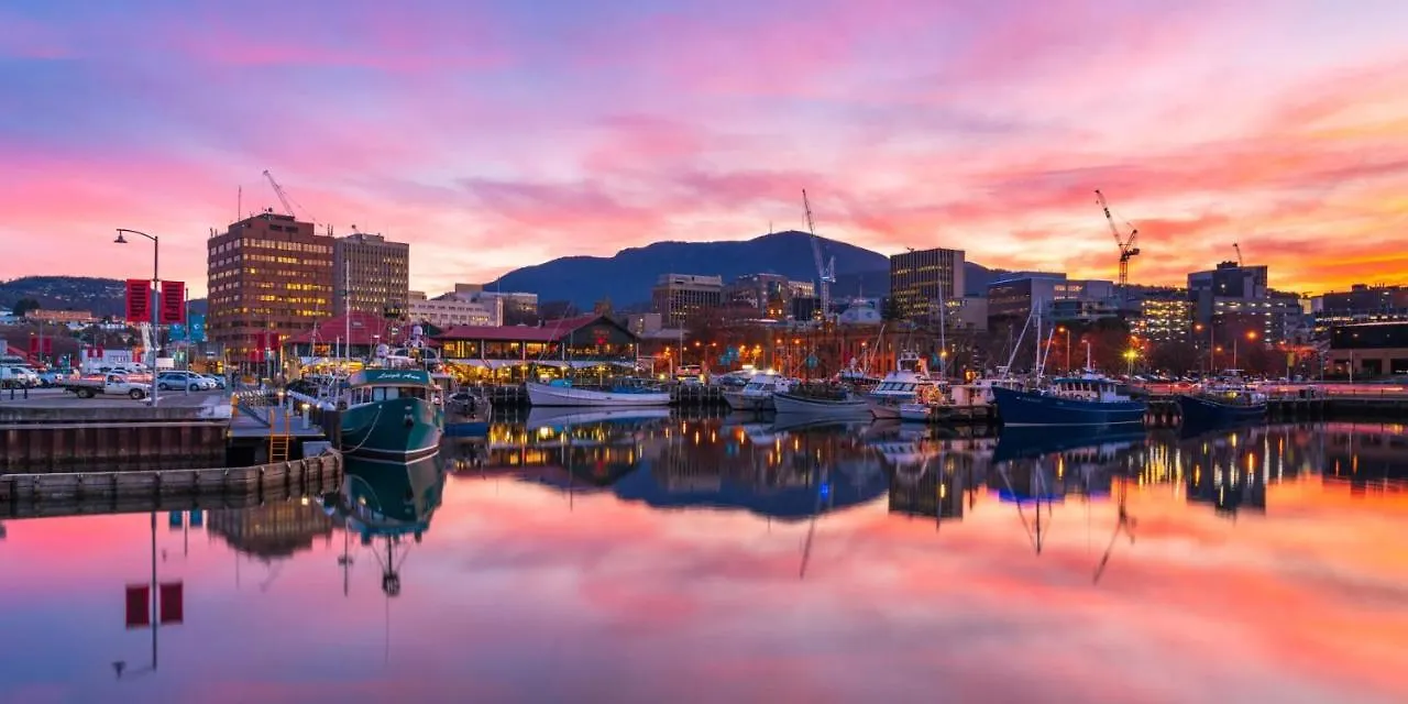 Little Island Apartments Hobart