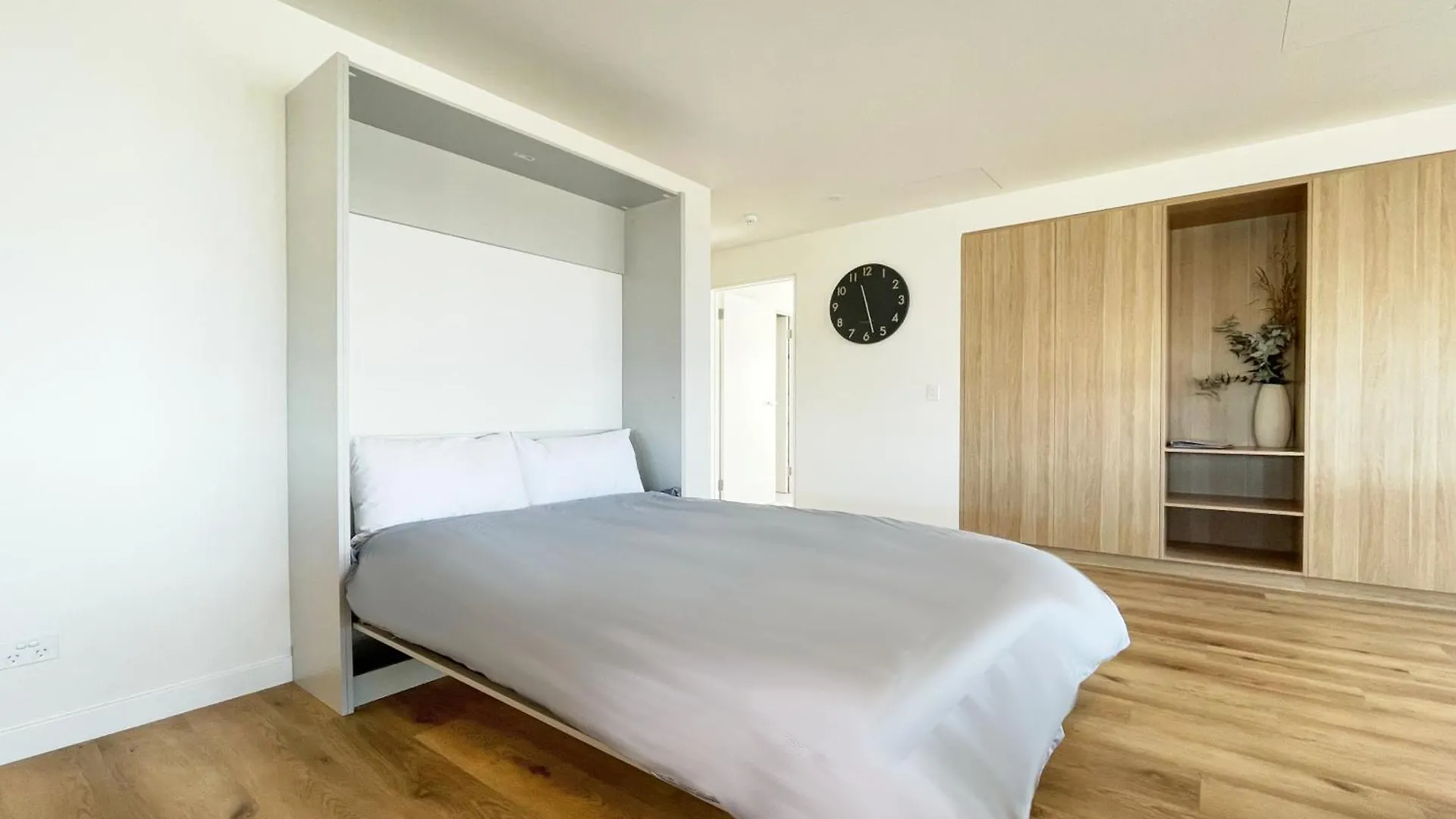 Little Island Apartments Hobart
