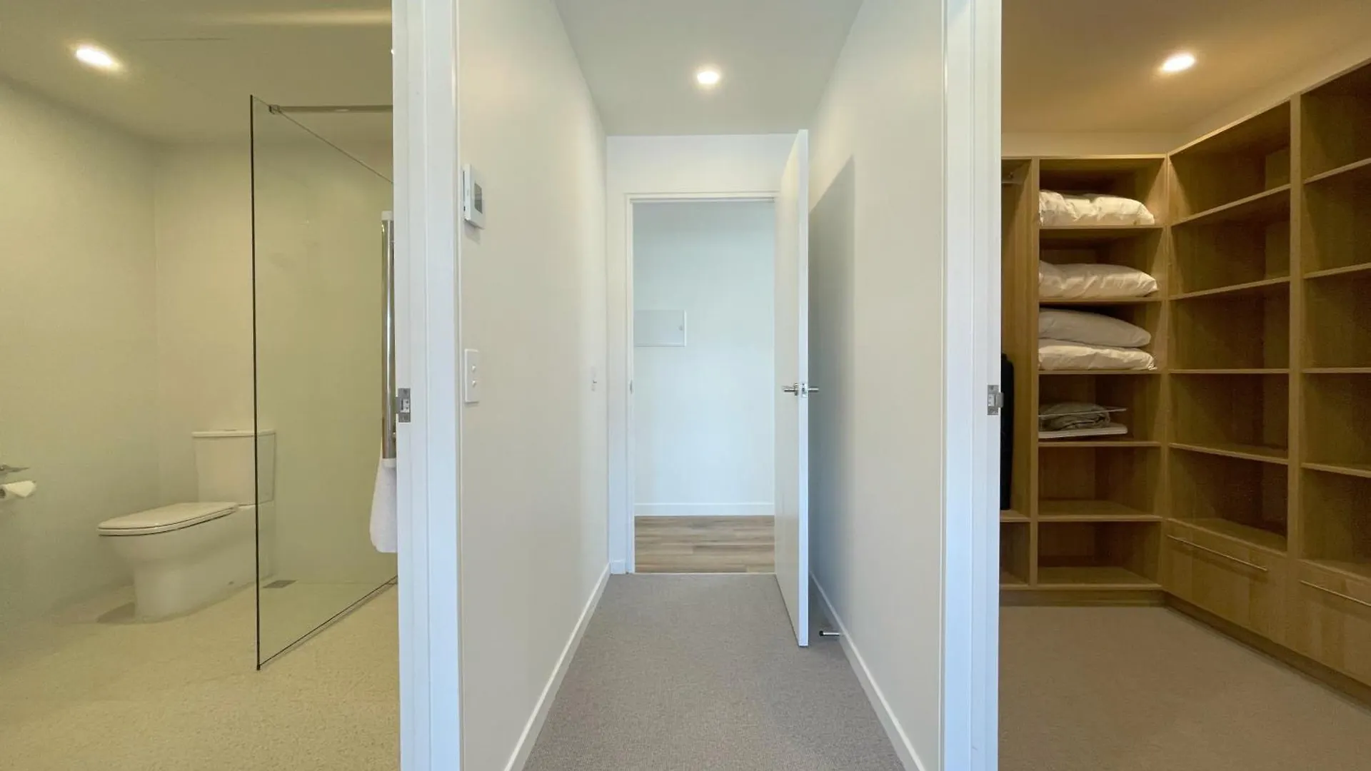 Little Island Apartments Hobart